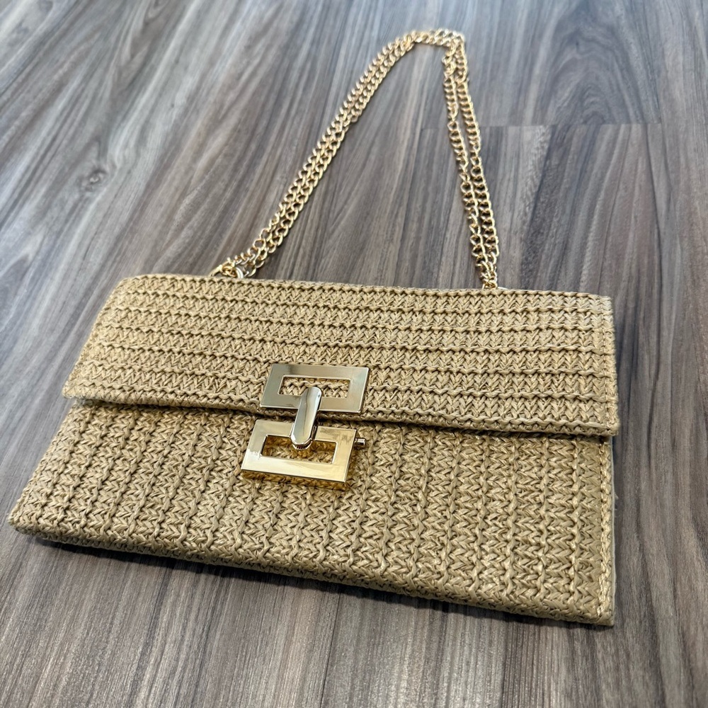 NWT Woven Bag with Gold Clasp - Picture 7 of 13